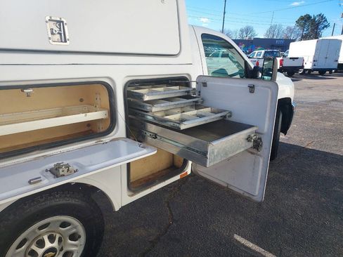 Used 2012 Chevrolet Silverado 2500 W/T RWD image 11