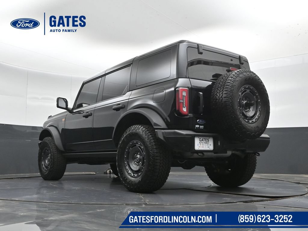Used 2025 Ford Bronco Badlands AWD/4WD image 44