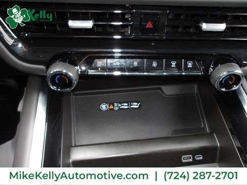 Certified 2025 Chevrolet Tahoe Z71 w/ Comfort Package image 22