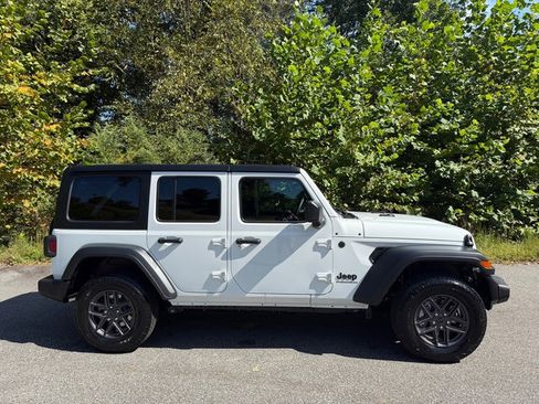 New 2025 Jeep Wrangler Unlimited Sport image 6