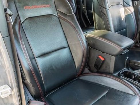 Used 2021 Jeep Gladiator Rubicon image 48