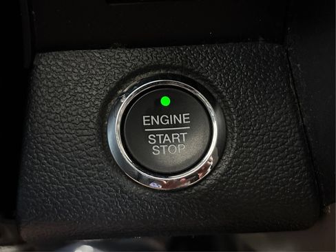 Used 2016 Ford F150 Lariat w/ Equipment Group 502A Luxury AWD/4WD image 36