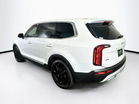 Used 2022 Kia Telluride LX AWD/4WD image 5