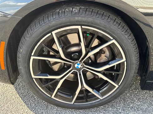 Used 2023 BMW 530i w/ M Sport Package image 11