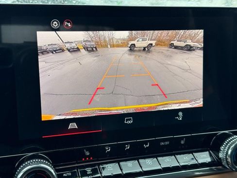 New 2026 GMC Canyon AT4 image 22