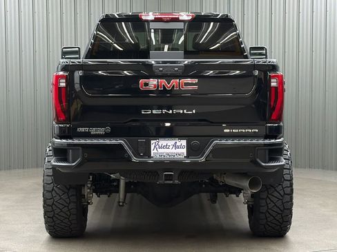 Used 2025 GMC Sierra 3500 Denali w/ Denali Reserve Package image 4