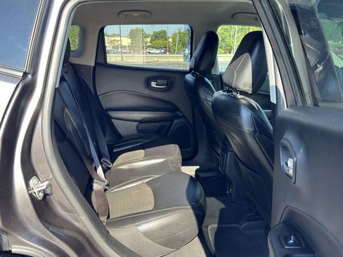 Used 2021 Jeep Compass Latitude AWD/4WD image 15