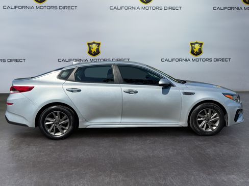Used 2020 Kia Optima LX FWD image 6