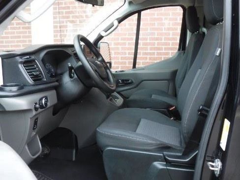 Used 2023 Ford Transit 350 XL image 8