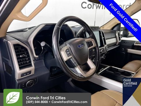 Certified 2022 Ford F450 Lariat w/ Lariat Value Package AWD/4WD image 3