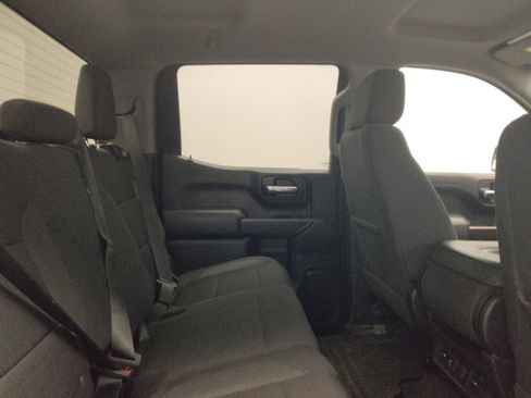 Used 2021 Chevrolet Silverado 1500 LT RWD image 19