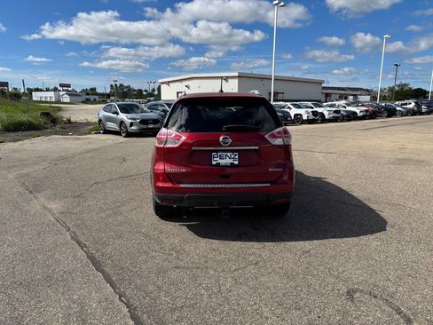 Used 2015 Nissan Rogue SV w/ SV Premium Package AWD/4WD image 6