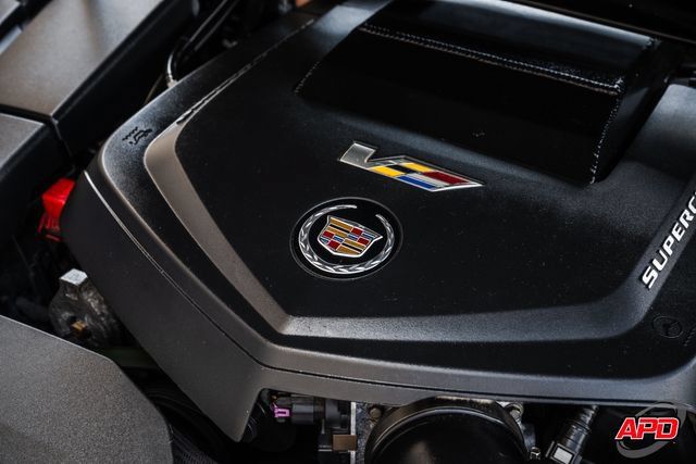 Used 2014 Cadillac CTS V RWD image 91