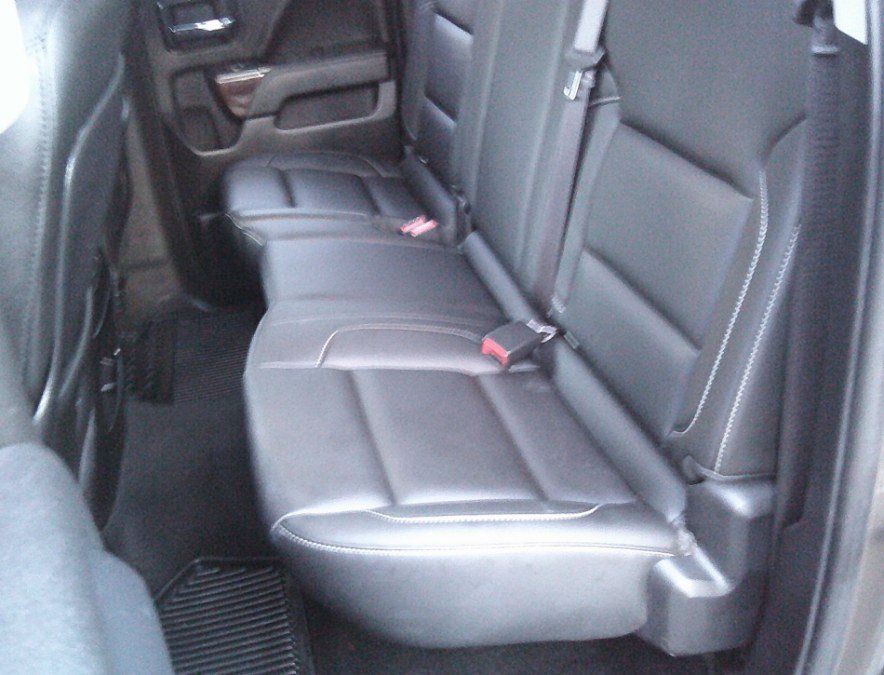 Used 2015 GMC Sierra 2500 SLT w/ Suspension Package, Off-Road AWD/4WD image 21