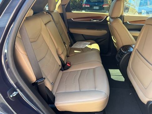 Used 2019 Cadillac XT5 Platinum AWD/4WD image 22