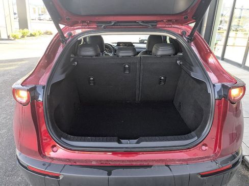 Used 2023 MAZDA CX-30 AWD 2.5 S w/ Premium Package image 11