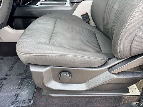 Used 2019 Ford F150 XL w/ Equipment Group 101A Mid AWD/4WD image 18