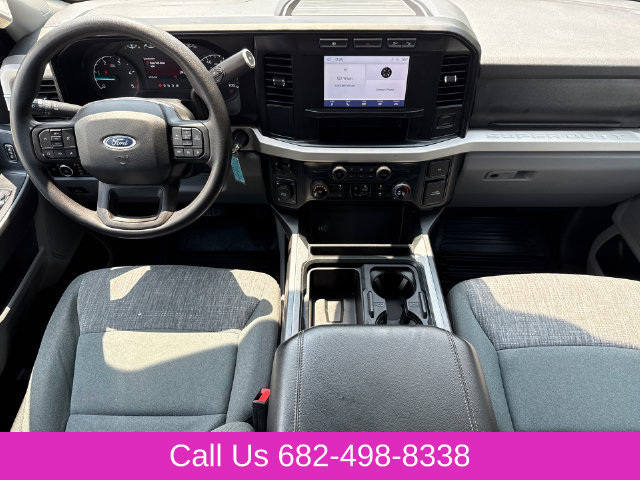 Used 2023 Ford F250 XLT w/ FX4 Off-Road Package AWD/4WD image 11