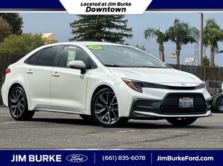 Used 2020 Toyota Corolla SE image 1
