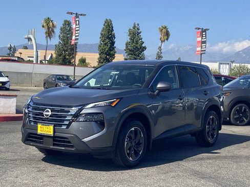 New 2026 Nissan Rogue SV w/ Cold Weather Package image 5