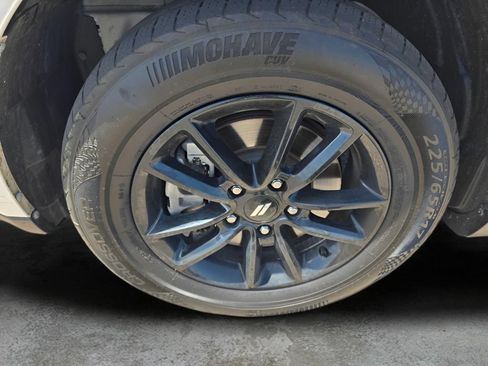 Used 2019 Dodge Journey SE w/ Blacktop Package FWD image 29