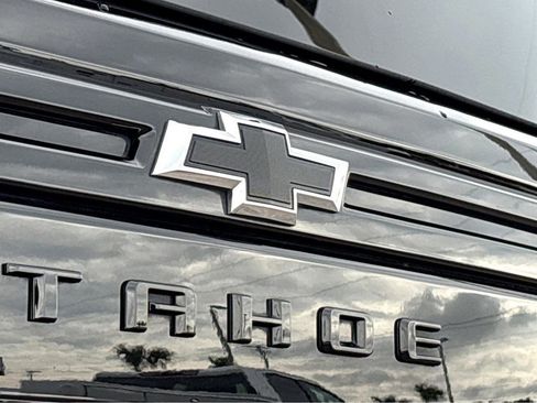 Certified 2024 Chevrolet Tahoe Z71 AWD/4WD image 23