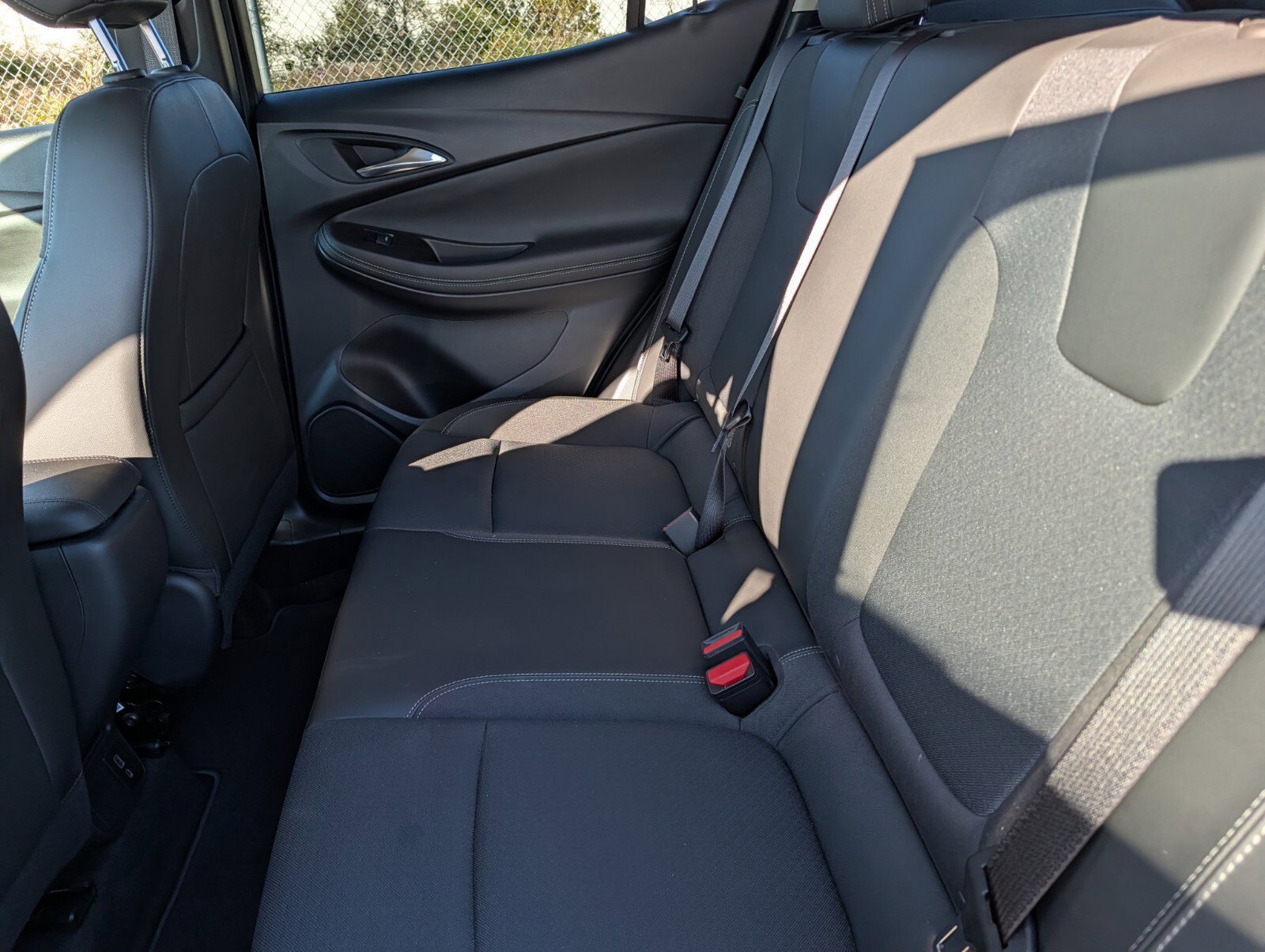 Used 2024 Buick Encore GX Preferred FWD image 21