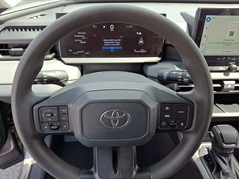 Used 2026 Toyota RAV4 LE FWD image 17