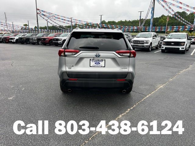 Used 2024 Toyota RAV4 LE AWD/4WD image 31