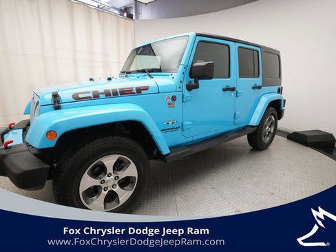 Certified 2017 Jeep Wrangler Unlimited Sahara w/ Connectivity Group AWD/4WD image 1