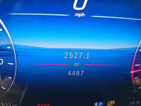 Used 2026 Mercedes-Benz GLC 300 image 12