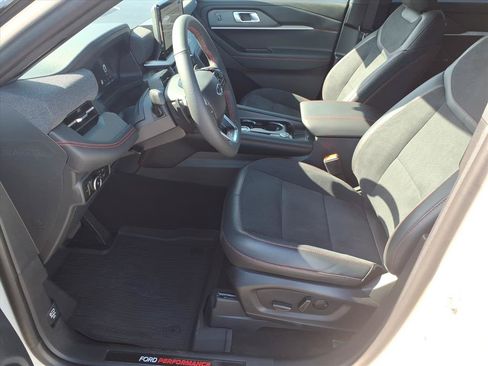Certified 2025 Ford Explorer ST AWD/4WD image 5