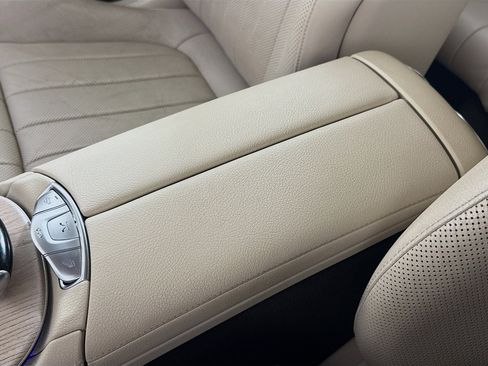 Used 2018 Mercedes-Benz E 400 E 400 image 18