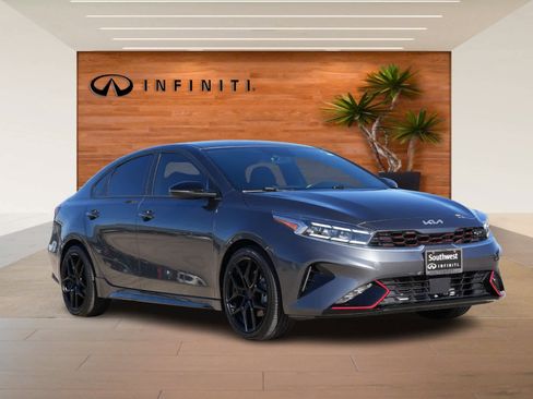 Used 2024 Kia Forte GT w/ GT2 Package image 3