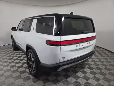Used 2025 Rivian R1S Adventure AWD/4WD image 3