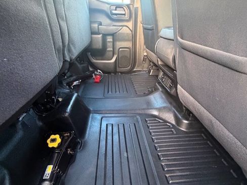 Used 2025 Chevrolet Silverado 1500 W/T AWD/4WD image 16