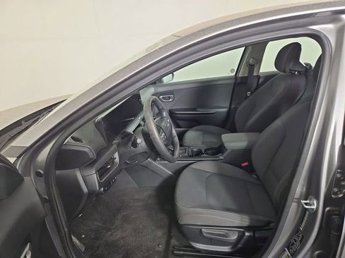 Certified 2025 Kia K4 LXS image 13