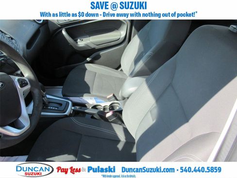 Used 2017 Ford Fiesta SE image 11