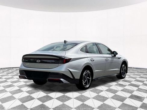 New 2026 Hyundai Sonata SEL FWD image 10