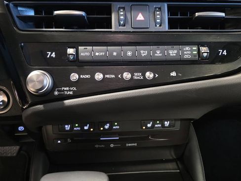 Certified 2022 Lexus ES 350 w/ Premium Package image 26