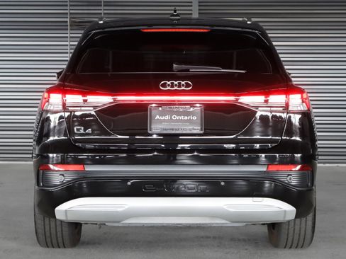 Used 2023 Audi Q4 e-tron Premium w/ Premium Plus RWD image 15