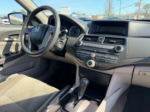 Used 2010 Honda Accord LX image 23