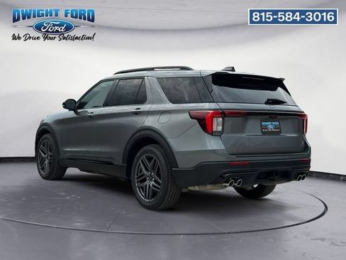 Certified 2025 Ford Explorer ST AWD/4WD image 3