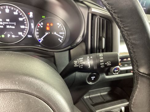 Used 2025 MAZDA CX-50 AWD 2.5 Hybrid w/ Premium Pkg image 21