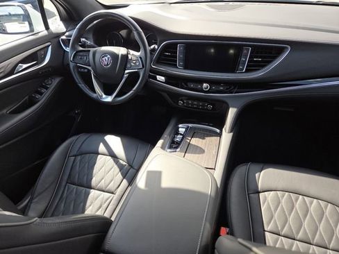 Used 2023 Buick Enclave Avenir w/ Avenir Technology Package image 30