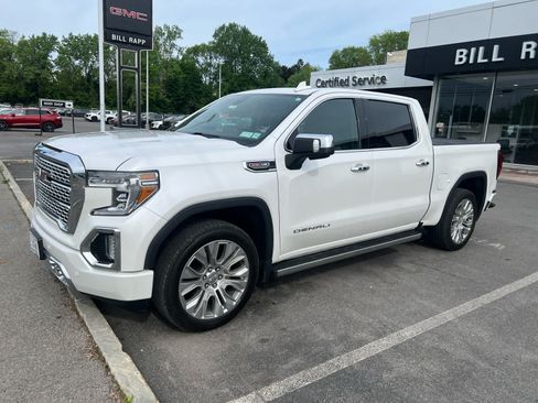 Used 2022 GMC Sierra 1500 Denali w/ Denali Premium Package AWD/4WD image 4