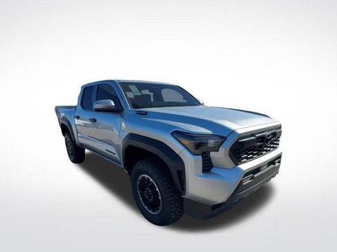 New 2025 Toyota Tacoma TRD Off-Road AWD/4WD image 7