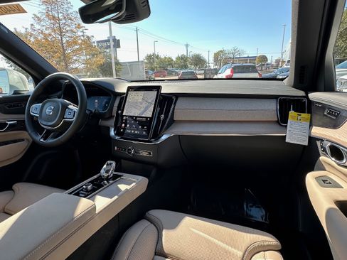 New 2026 Volvo XC90 B6 Ultra image 11