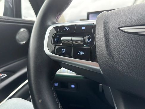 Used 2025 Genesis GV80 2.5T Standard AWD/4WD image 28