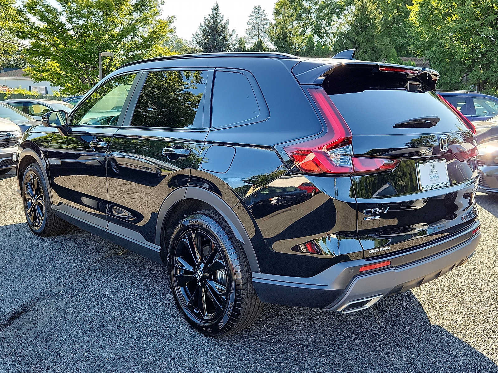 Certified 2025 Honda CR-V Sport Touring image 4